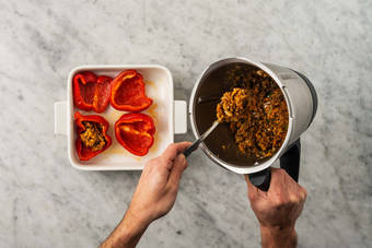 Peperoni gratinieren