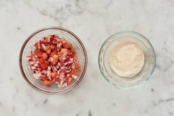 Make Salsa & Crema