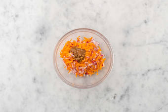 Für Gemüse und Dip