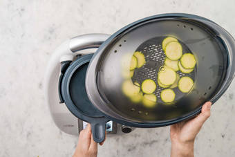 Kleinigkeiten & dampfgaren