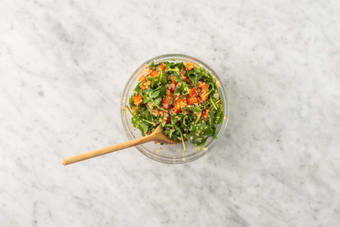 Make tabbouleh salad
