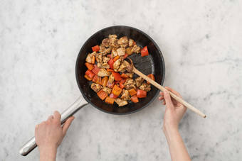 Fry the Chicken and Spice