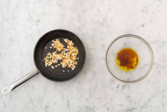 Faire la vinaigrette