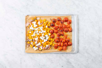 Infornare il formaggio greco