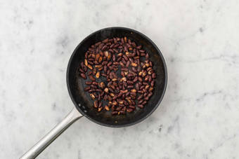 Start the Spicy Stew