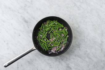 Poêler les haricots verts
