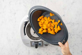 Für den Süßkartoffelstampf