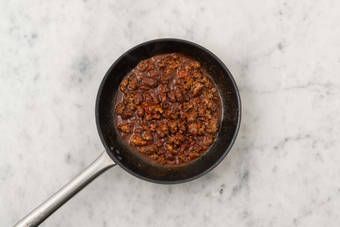 Simmer the Sticky Sauce