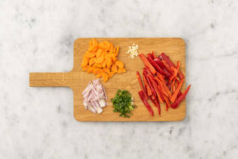 Gemüse vorschneiden