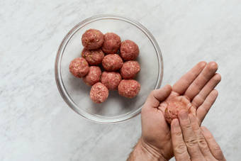Form Meatballs