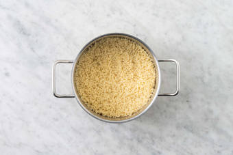 Preparare il couscous
