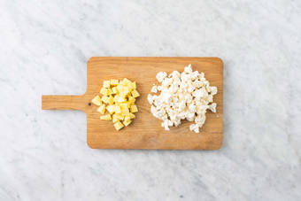 Lessare il cavolfiore e le patate