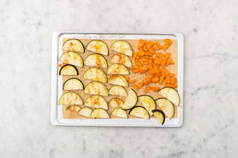 Rôtir l'aubergine et la carotte