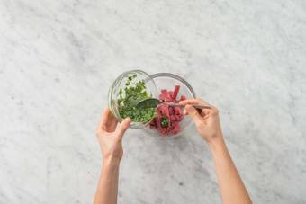 Kruidenmarinade maken