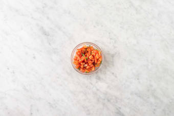 Für den Tomatensalat