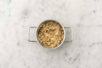 Cuire les lentilles et le boulgour