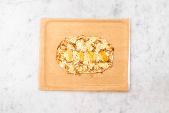 Garnir la flammekueche