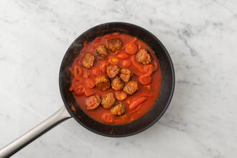 Gehaktballetjes bakken