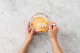 Blanda srirachamajonnäs