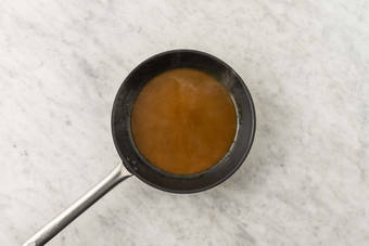 Lav soja-ingefærglace