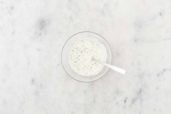 Zaziki fertigstellen