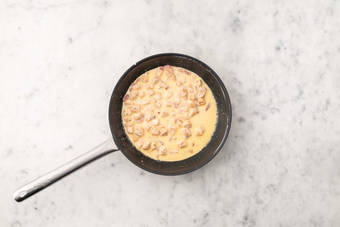 Make your Alfredo Sauce