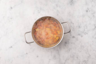 Cuocere carote e patate