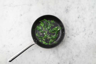 Cuocere gli spinaci