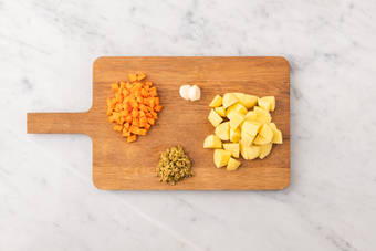 Tagliare gli ingredienti