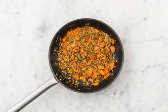 Für das Linsengemüse