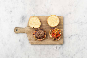 Composer les burgers