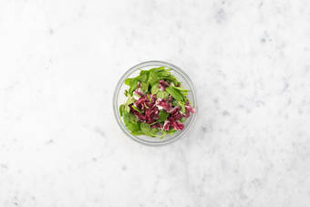 Assaisonner la salade