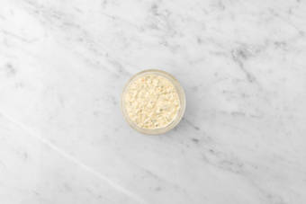 Préparer la sauce gribiche