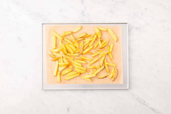 Préparer les frites au four
