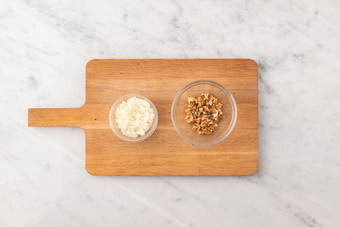 Tagliare gli ingredienti