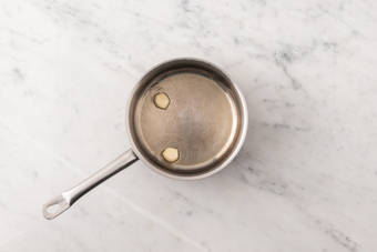 Preparare il soffritto