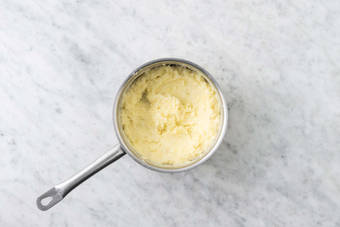 Knolseldercrème maken