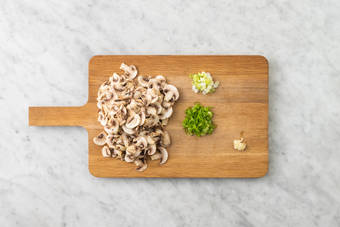 Tagliare gli ingredienti