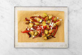 Tillsätt salladsost