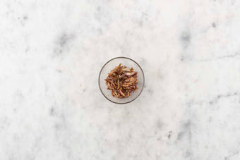 Für das Zwiebel-Feigen-Relish