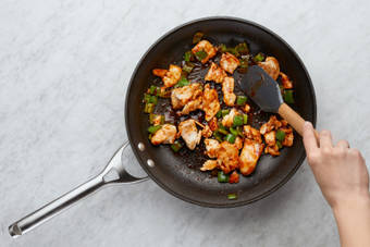 Cook Chicken & Green Pepper