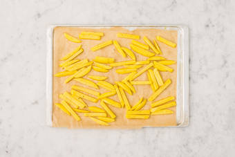 Enfourner les frites