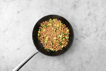 Tagliare gli ingredienti