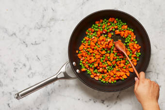Cook Carrots & Peas
