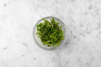 Assaisonner la salade