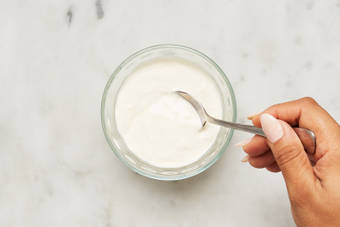MAKE WHITE SAUCE
