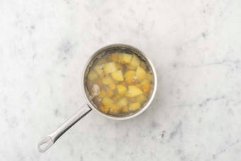 Cuire les pommes de terre