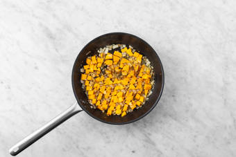 Cuocere la patata dolce