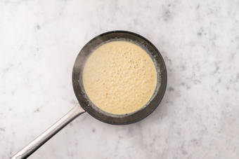 Make creamy pesto sauce