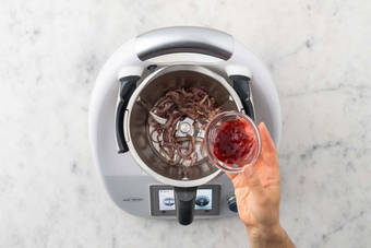 Camembert & Zwiebeln